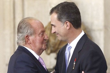 IU y PSOE rechazan invitar a Felipe VI a visitar Mieres, como reclama el PP