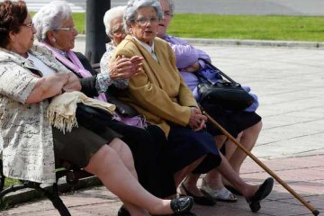 El PP de Mieres reclama que se defienda a los hogares de pensionistas