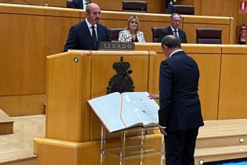 José Manuel Rodríguez toma posesión como senador del PP por Asturias