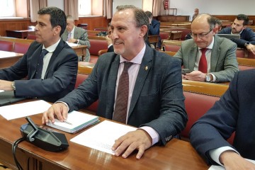 El Senador Lito Rodríguez pide a Marlaska que se dedique más a mejorar Villabona, y menos a fotos en inauguraciones